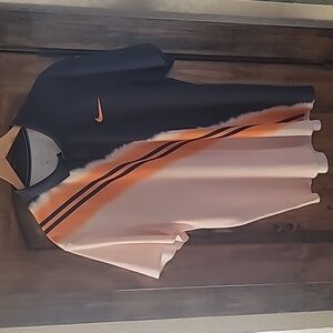 Nike dri fit golf shirt